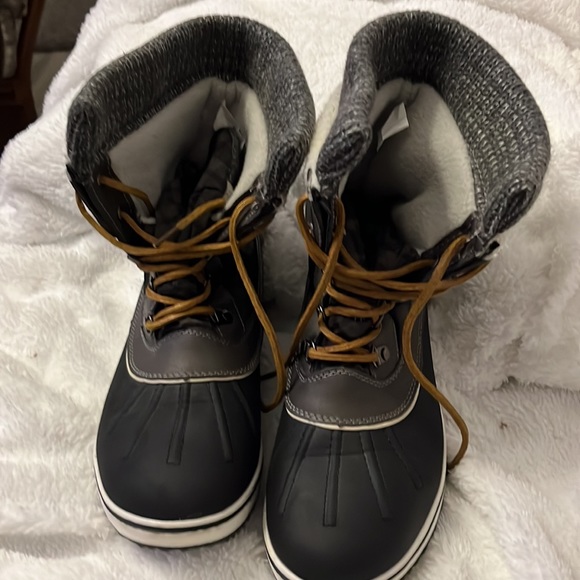 Global win snow boots - Picture 3 of 4